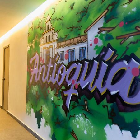 Rosa Negra Haven Cozy Stadio Aparta-Suite Medellin Bagian luar foto